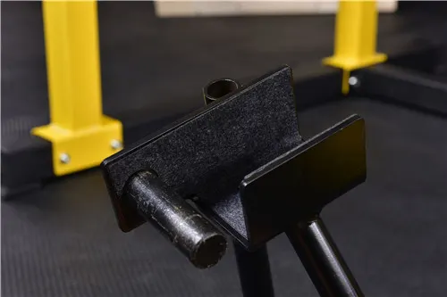 yellow Four pillars squat rack4